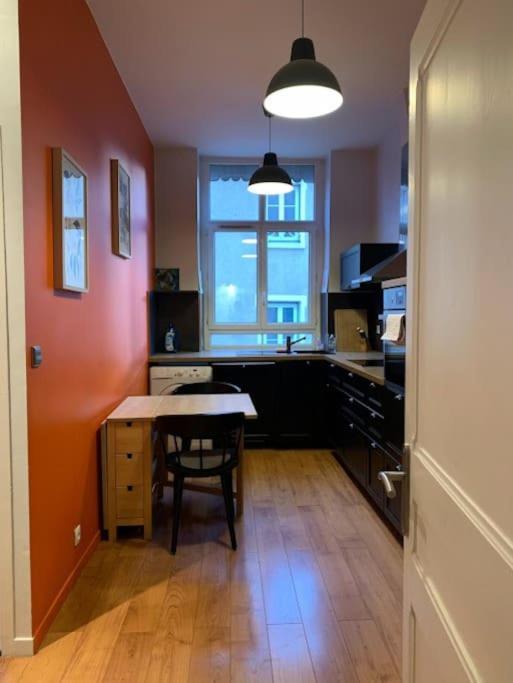 Joli Canut - Proche De Fourviere - 6 Couchages Apartamento